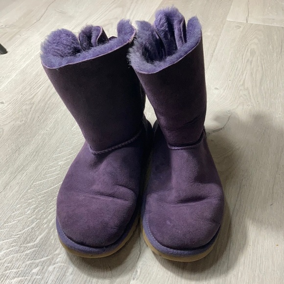 purple uggs size 9